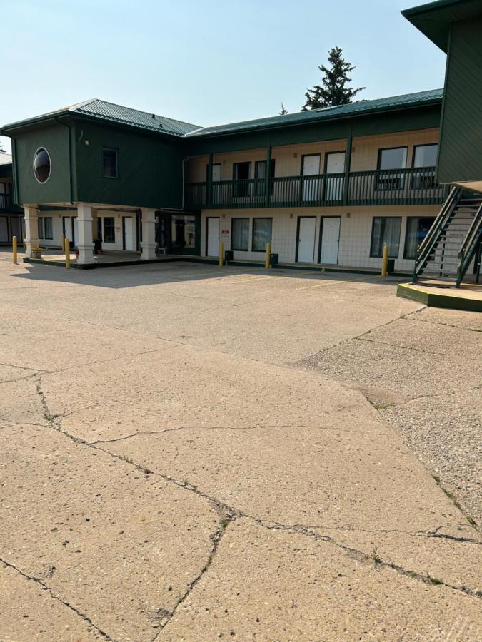 Goodknight Inn Lloydminster Eksteriør billede